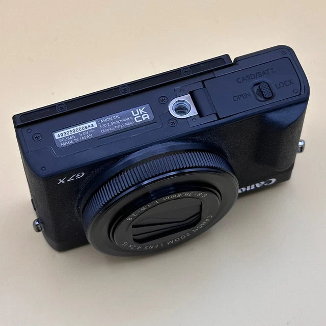 Canon G7X Mark III
